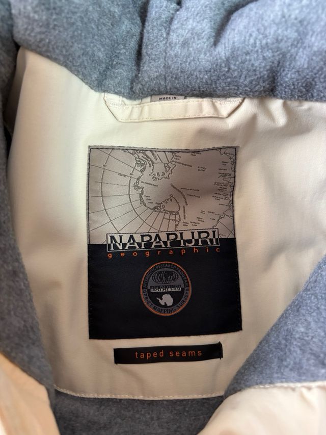 Chaqueta Napapijri Beige