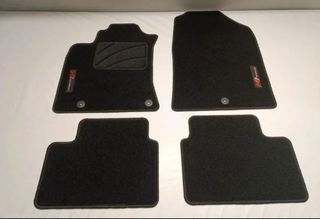 + Hyundai i30 III Alfombrillas a medida 