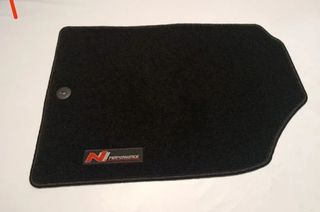 + Hyundai i30 III Alfombrillas a medida 