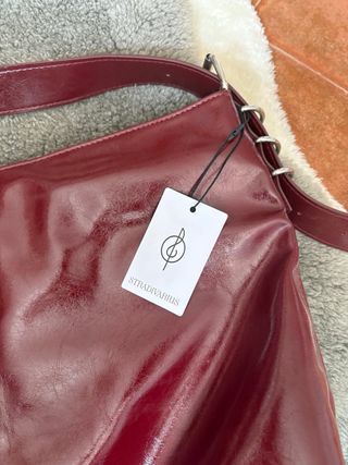 Bolso rojo Stradivarius