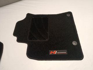 + Hyundai i30 III Alfombrillas a medida 