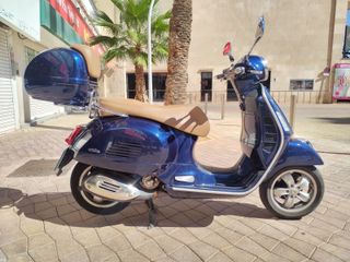 Vespa 300cc GTS