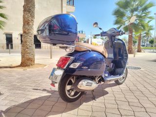 Vespa 300cc GTS