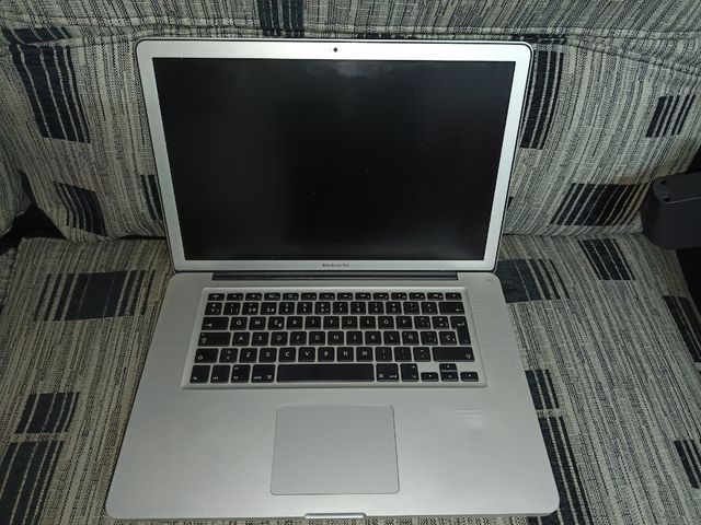 Pantalla, Carcasa y Teclado MacBook Pro 15