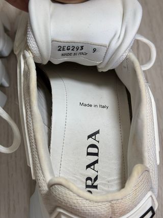Zapatillas Prada Beige y Blancas