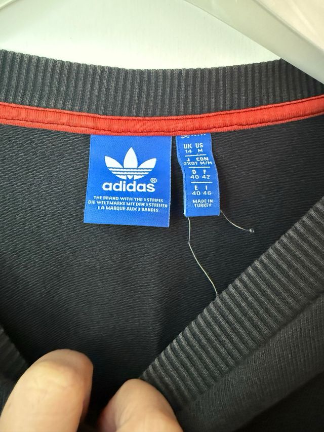 Felpa Adidas Originals nera con logo