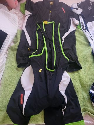 3 Equipaciones Ciclismo Mavic