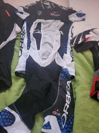 3 Equipaciones Ciclismo Mavic