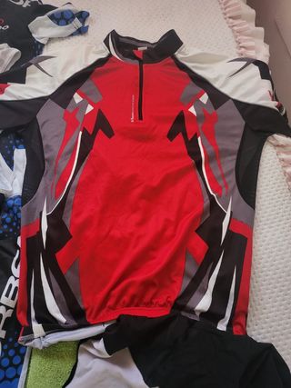 3 Equipaciones Ciclismo Mavic