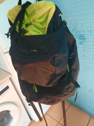 Mochila Millet Negra y Verde