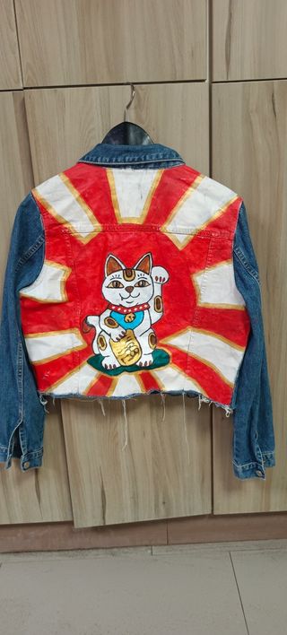 Chaqueta vaquera pintada a mano