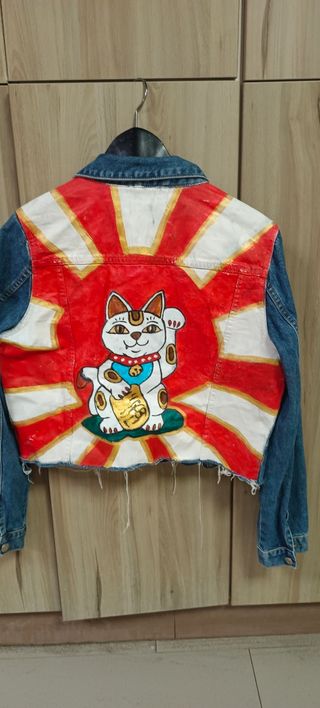 Chaqueta vaquera pintada a mano