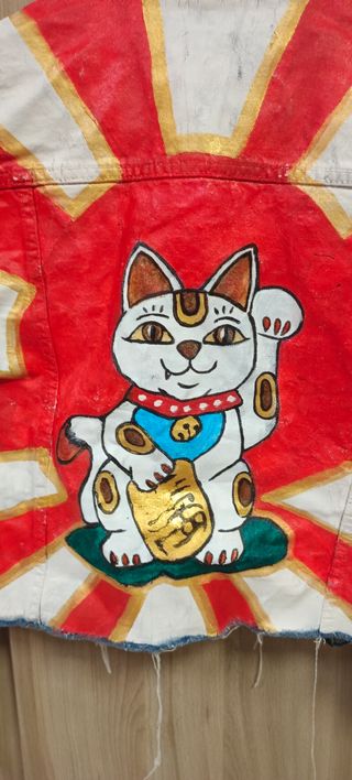 Chaqueta vaquera pintada a mano