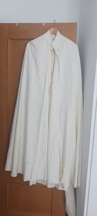 Túnica Nazareno Color Crema (capa y túnica)
