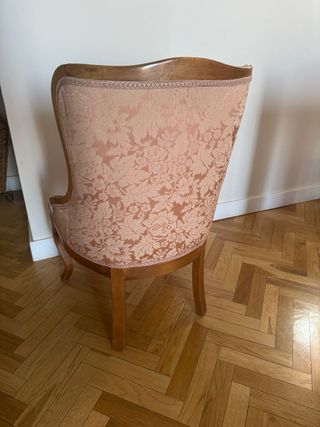 Silla antigua estilo Luis XV