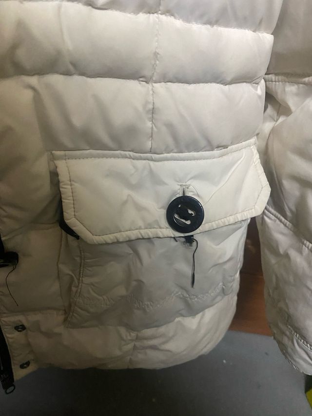 Anorak ONLY beige y negro