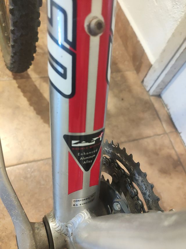 Bicicleta Specialized FSR