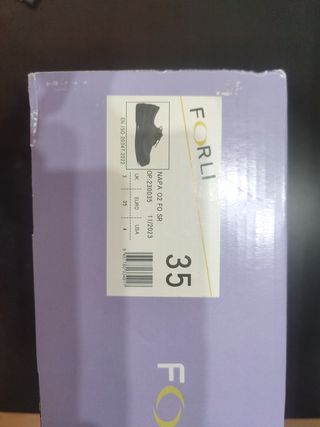 NEGOCIABLE  Zapatos FORLI niño talla 35 negros