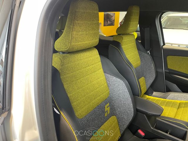 Renault 5 E-tech Iconic cinq 2025