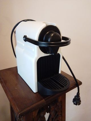 Cafetera Krups Nespresso Blanca . Para reparar