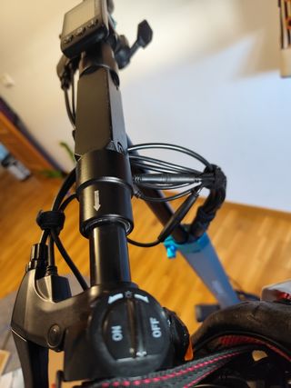 Patinete Scooter 500W,45Km,doble suspensión y LED.
