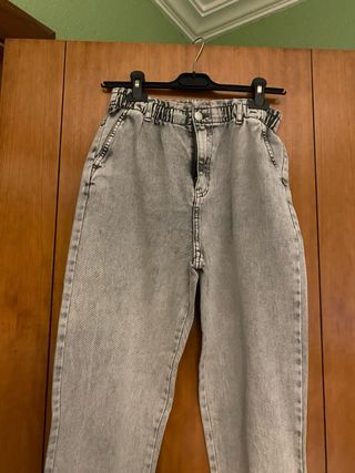 Pantalón H&M cintura elástica gris 12-13