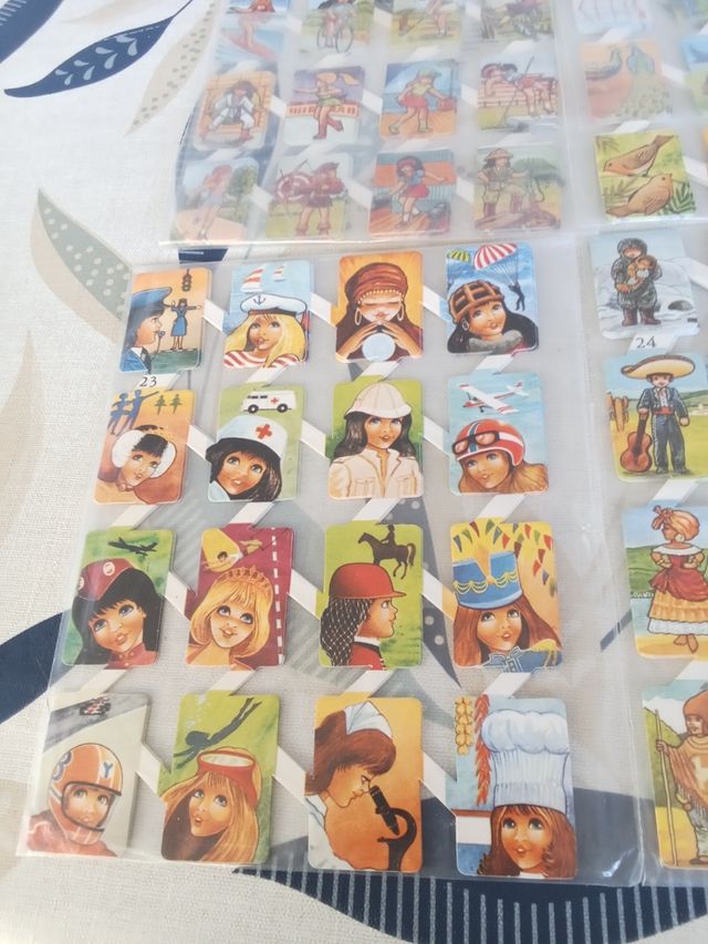 Cromos troquelados leer descrip