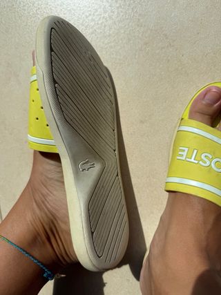 Sandalias Lacoste Amarillas