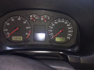 Volkswagen Golf 2002