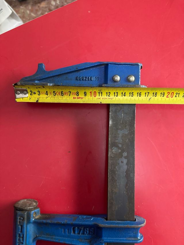 Sargentos de carpintero (6 unidades)