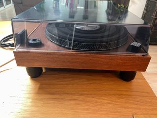 Excelente Marantz 6300