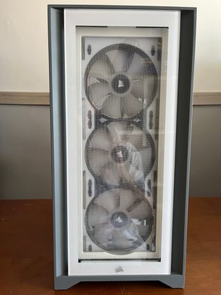 Corsair 4000X RGB Torre PC