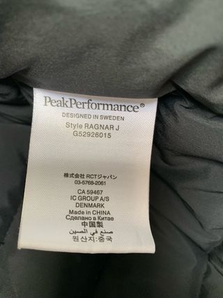 Chaqueta cazadora de plumas Peak Performance negra