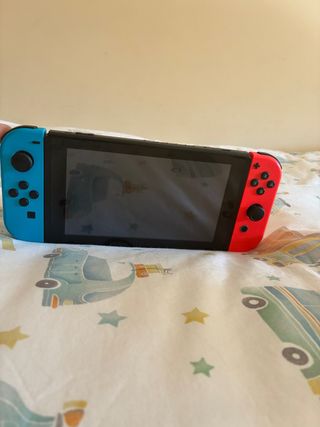 Nintendo Switch Azul y Rojo