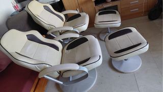 Sillas de escritorio beige y marrón