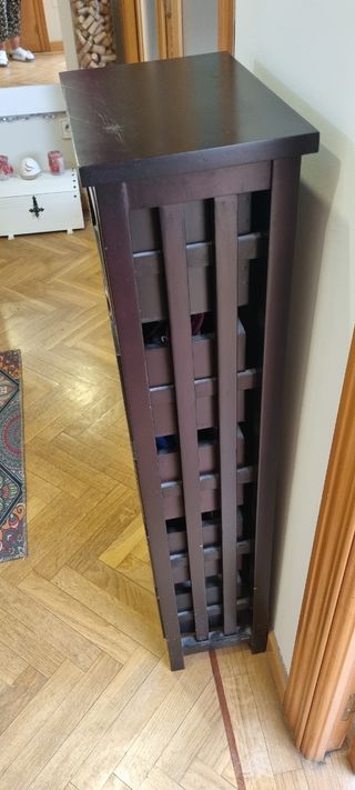 Mueble de entrada con cajones de bambú