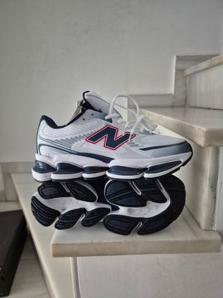 Zapatillas New Balance 2000 Azul y Blanco
