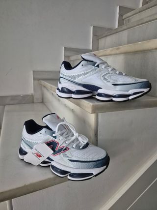 Zapatillas New Balance 2000 Azul y Blanco