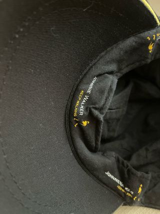 Gorra Johnnie Walker x Mercedes
