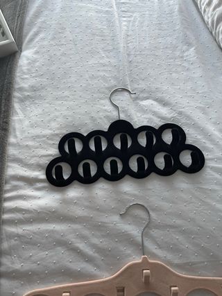 Perchas para bufandas y cinturones (2 unidades)