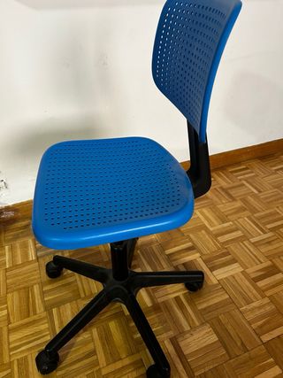 Silla de escritorio infantil azul