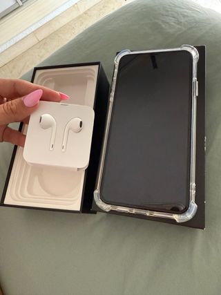 iphone 11 pro max como nuevo.