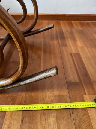 Mecedora antigua madera restaurada