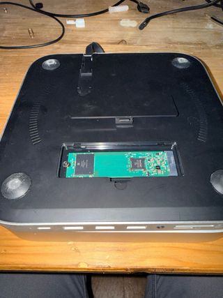 Mac mini M2 24gb RAM 512gb ssd + hub 1tb de Segunda mano por 700