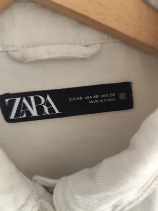 Camisa beige Zara Talla XS