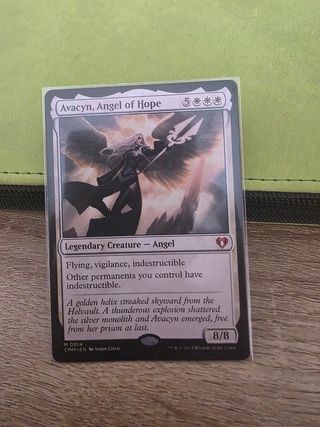 Avacyn, Angel of Hope MTG Carta