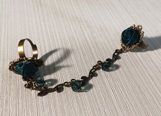 Anillo doble bronce y tela verde ajustable