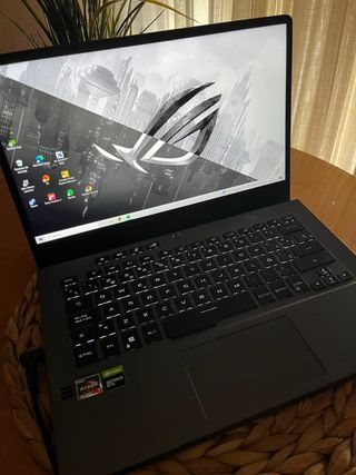 Asus Rog Zephyrus g14 ryzen 7 1TB