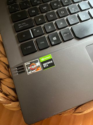 Asus Rog Zephyrus g14 ryzen 7 1TB