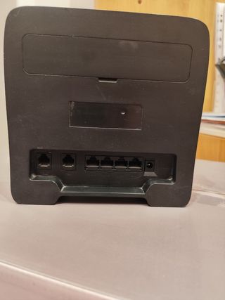 Router 4G Adoc. Sin caja